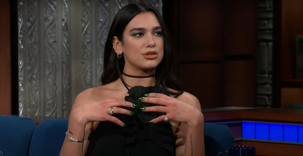 Κάθετη η Dua Lipa για τη συμμετοχή της στο Μουντιάλ 2022 – Τι ανέβασε στο Instagram (pic)