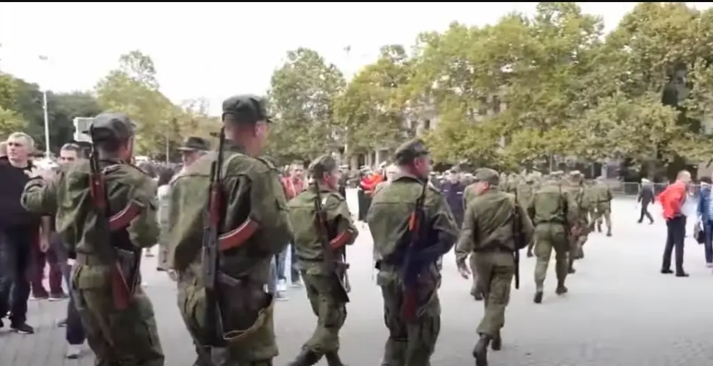 Περίπου 160 παιδιά έμειναν ορφανά από πατέρα μετά την επιστράτευση στη Ρωσία – Πάνω από 200 άνδρες έχουν σκοτωθεί