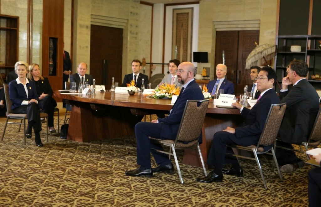 Ξεκάθαρο μήνυμα των G20 στον Πούτιν – “Πλήρης και άνευ όρων αποχώρηση της Ρωσίας από την Ουκρανία”
