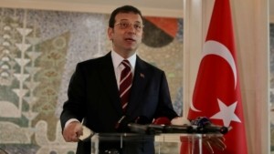 Τουρκία: Ένταλμα σύλληψης σε βάρος του φυλακισμένου Ιμάμογλου για “πολιτική κατασκοπεία”