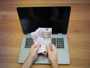 ΕΦΚΑ: Τέλος Αυγούστου τα αναδρομικά σε 47.000 απόστρατους – Πότε ξεκινούν οι πληρωμές