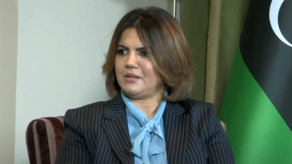 Ποια είναι η “σιδηρά κυρία” της Λιβύης, Νάιλα Μανγκούς – Οι σπουδές στις ΗΠΑ και το τουρκολυβικό μνημόνιο (pics)