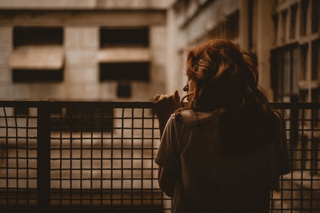 Δημοτικός αστυνομικός αποπειράθηκε να βιάσει ιερόδουλη στη Θεσσαλονίκη – Αρνήθηκε τις κατηγορίες