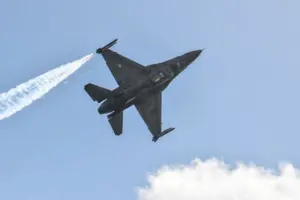 Αεροπορική επίδειξη της Πολεμικής Αεροπορίας στο Ηράκλειο Κρήτης, στις 7 Νοεμβρίου