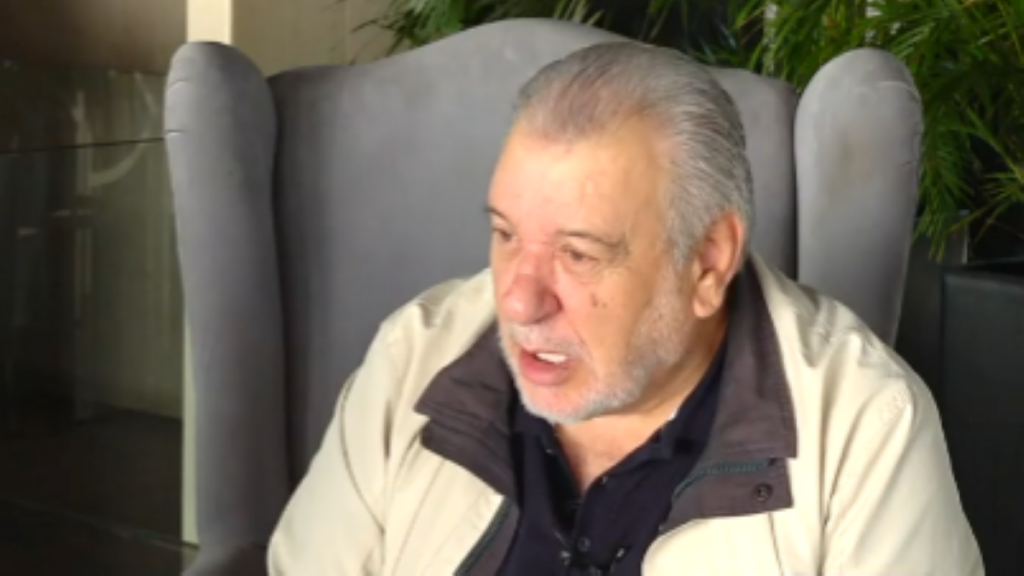 Ο Τάσος Χαλκιάς για τον εκνευρισμό του με τους δημοσιογράφους – “Παραπάτησα και ήμουν έτοιμος να τσουρομαδηθώ” (vid)