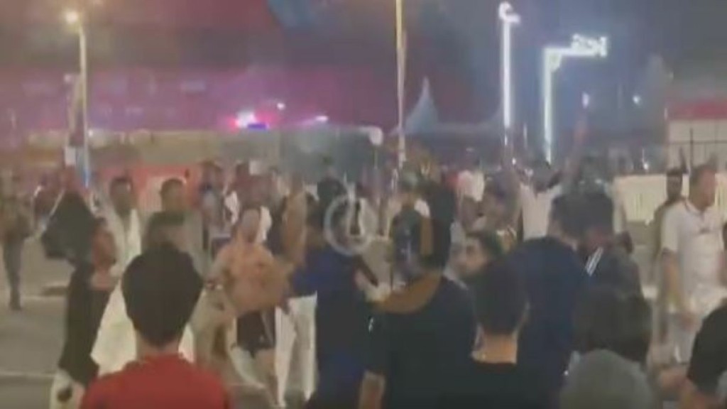 Άγριο ξύλο μεταξύ Αργεντινών και Μεξικανών πριν την έναρξη του αγώνα τους στο Μουντιάλ 2022 (vid)
