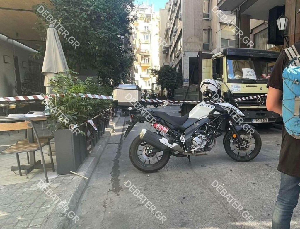 Θρίλερ με την πτώση άνδρα από μεγάλο ύψος στο Σύνταγμα – “Έπεσε στο κενό, διαλύθηκε το κεφάλι του” (pic)