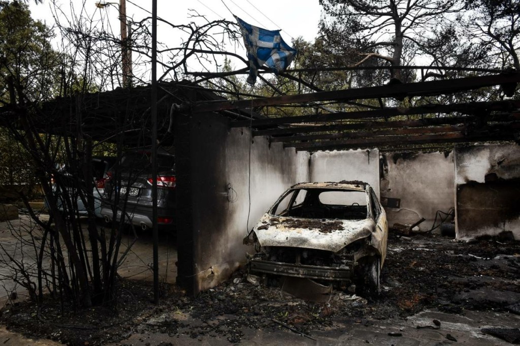 Πόνος και οργή στις καταθέσεις για το Μάτι – “Έκαψαν ζωντανό το παιδί, τον αδελφό και τους γονείς μου”