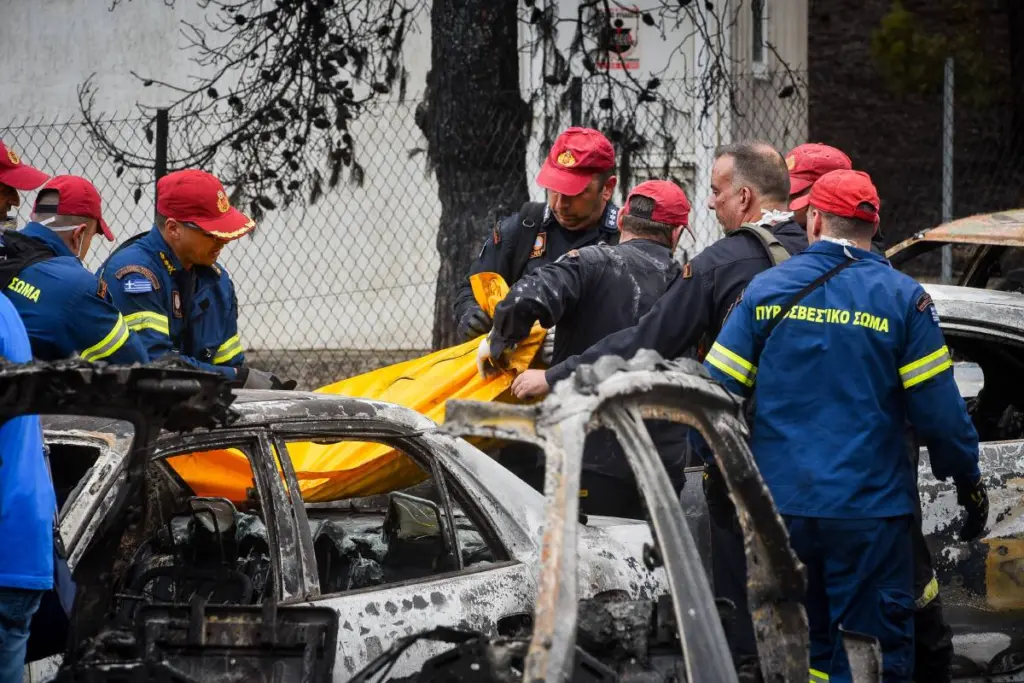 Σπαραχτικές οι καταθέσεις στη δίκη για το Μάτι – “Ο γιος μου εγκλωβίστηκε στον δρόμο του θανάτου και εκεί χάθηκαν πολλοί”