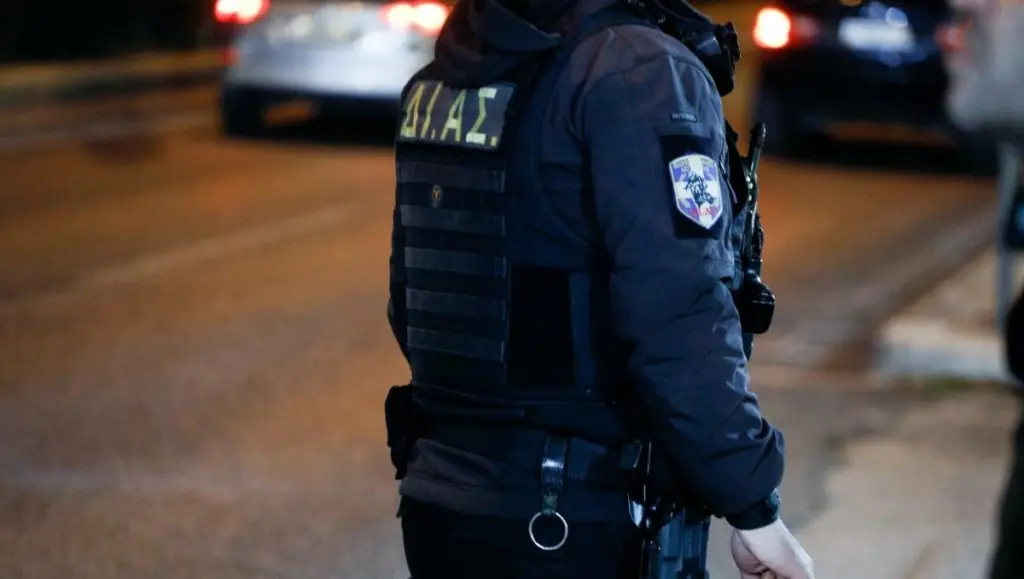 Μαχαίρωσαν 17χρονο στο σταθμό ΗΣΑΠ στο Ηράκλειο – Το ραντεβού για “προσωπικούς λόγους”