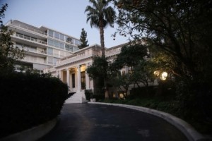 Συνεδριάζει υπό τον Μητσοτάκη το έκτακτο ΚΥΣΕΑ για τις εξελίξεις στη Μέση Ανατολή