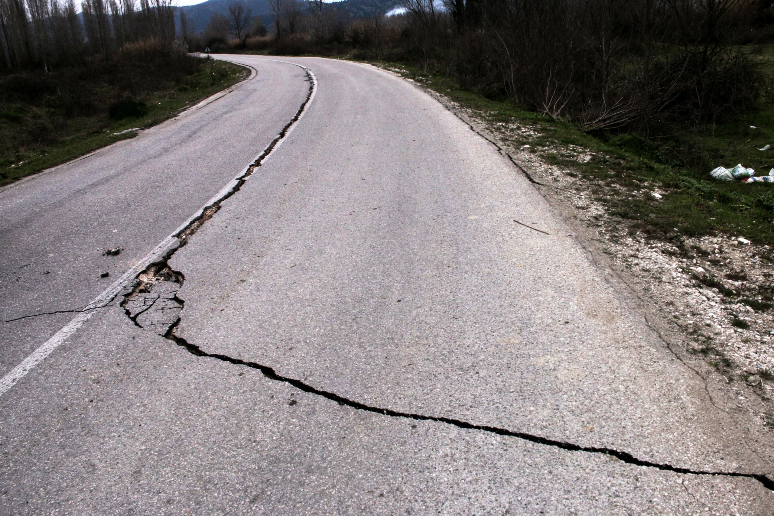 Σεισμός στην Εύβοια – Ο Παπαζάχος μιλάει για ρήγμα που μπορεί να δώσει μέχρι και 6 Ρίχτερ