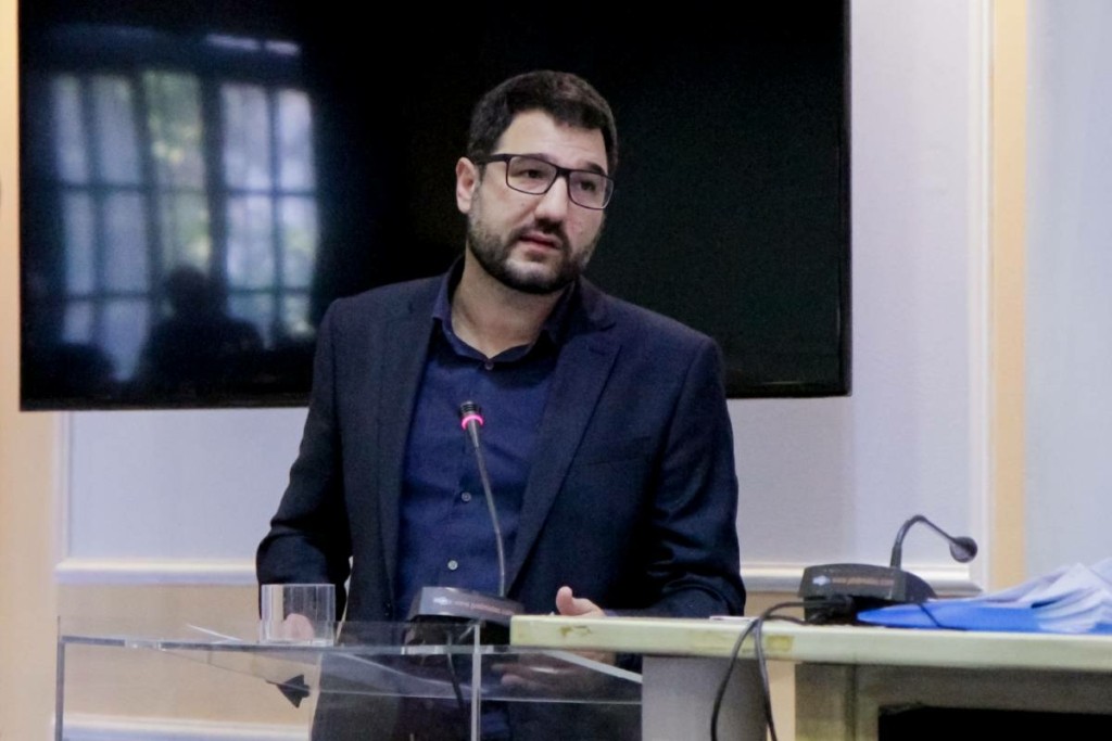 Ηλιόπουλος για Market Pass – “Ο Μητσοτάκης ανακοίνωσε επίδομα 0,7 ευρώ την ημέρα”