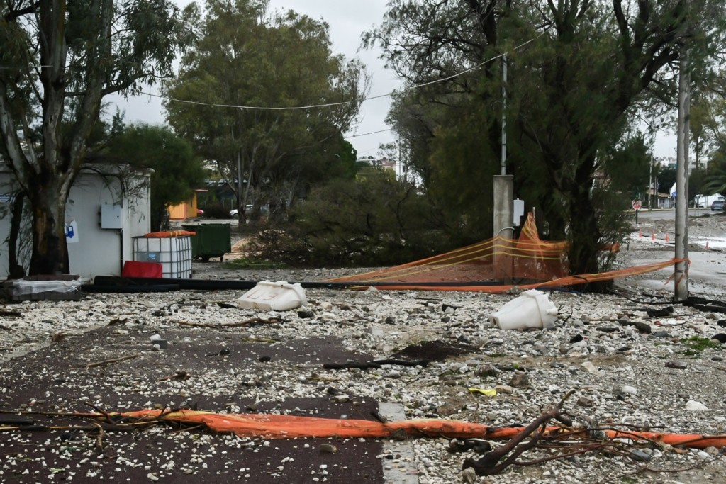 Μήνυμα του 112 σε Πάτρα και Ηλείας για την κακοκαιρία GAIA