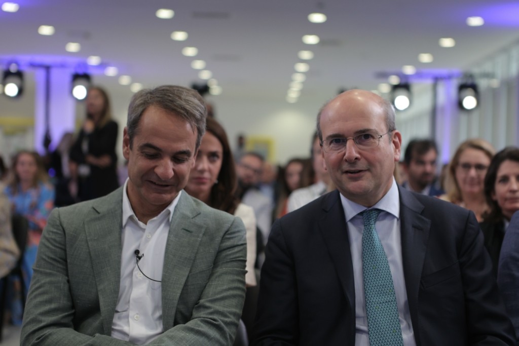 Ο Κωστής Χατζηδάκης έχει απόλυτη εμπιστοσύνη στον Μητσοτάκη – Δηλώνει πώς δεν εμπλέκεται στην υπόθεση παρακολούθησης