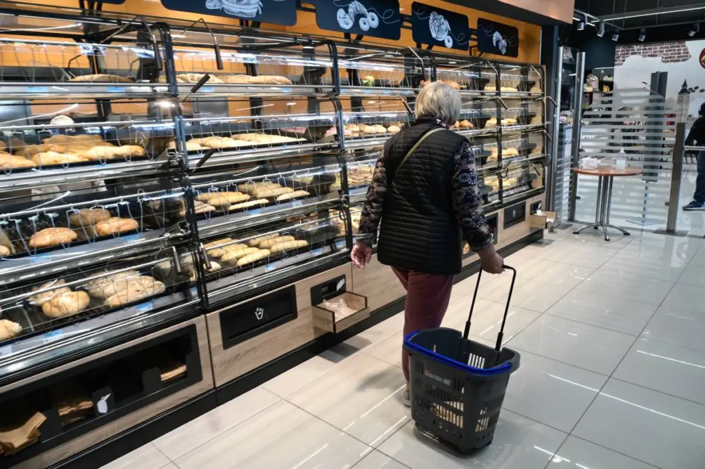 Πάνω από 50.000 αιτήσεις για το Market Pass σε λίγες ώρες – Οι δικαιούχοι, τα ποσά και οι τρόποι καταβολής