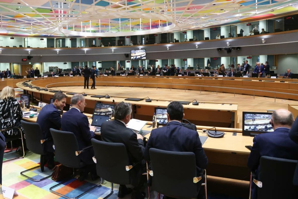 Συνεδριάζουν ξανά υπό πίεση οι υπουργοί Ενέργειας της ΕΕ για το πλαφόν στο φυσικό αέριο