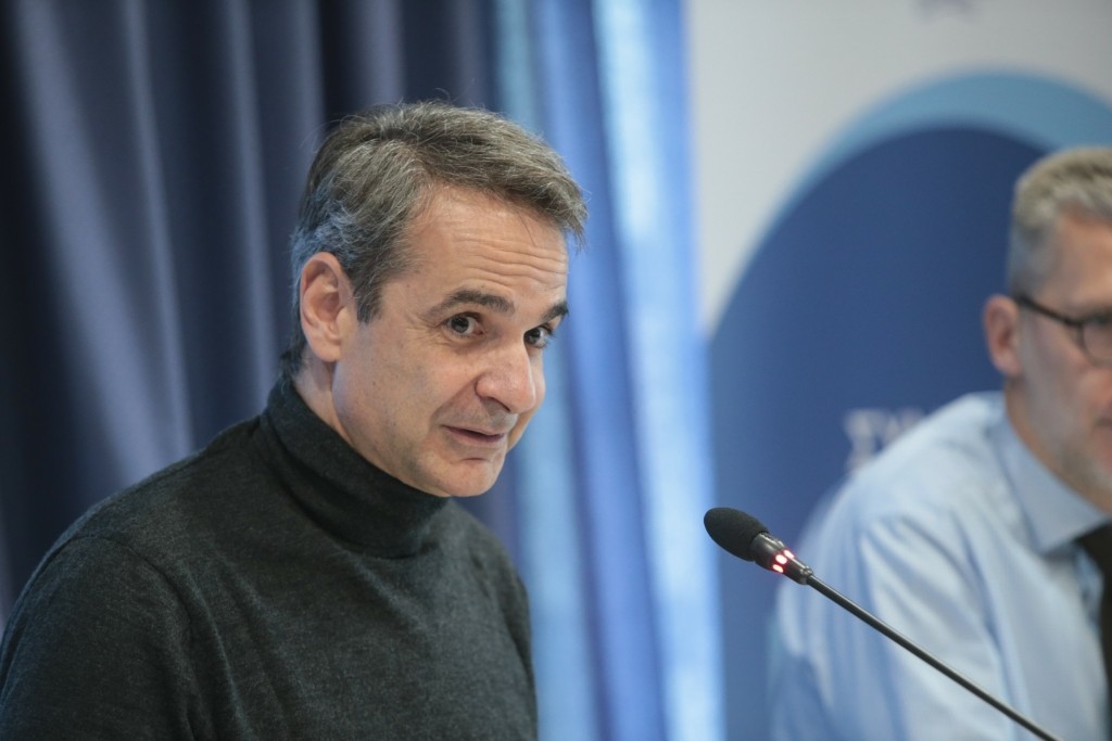 Εφάπαξ ενίσχυση 600 ευρώ σε ΕΛ.ΑΣ και Λιμενικό υποσχέθηκε ο Μητσοτάκης από την Τρίπολη