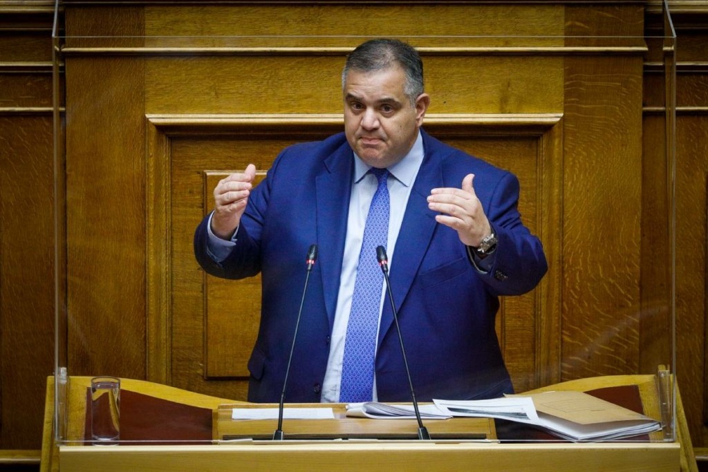 Διέρρηξαν το αυτοκίνητο του βουλευτή της ΝΔ Βασίλη Σπανάκη
