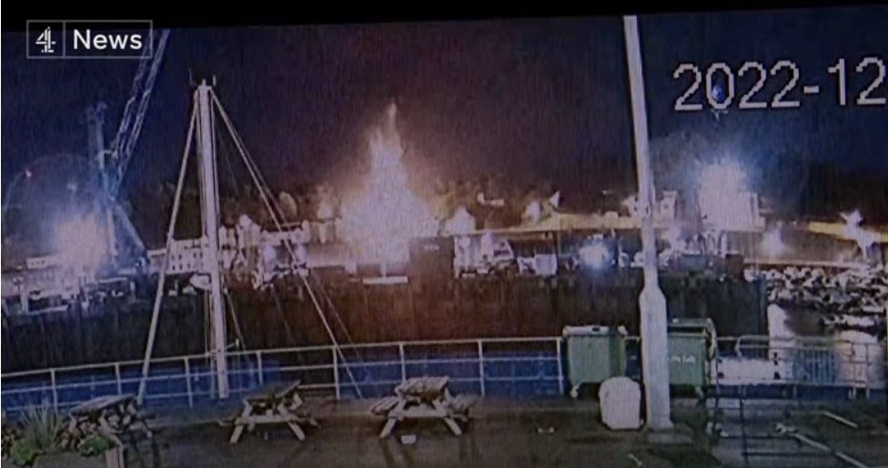 Τρεις νεκροί και δέκα αγνοούμενοι από την ισχυρότατη έκρηξη σε συγκρότημα κατοικιών στο Τζέρσεϊ (vid)