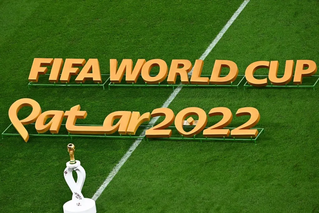 “Μπελάδες” για τον “Salt Bae” – Έρευνα της FIFA για την εισβολή του στον τελικό του Μουντιάλ