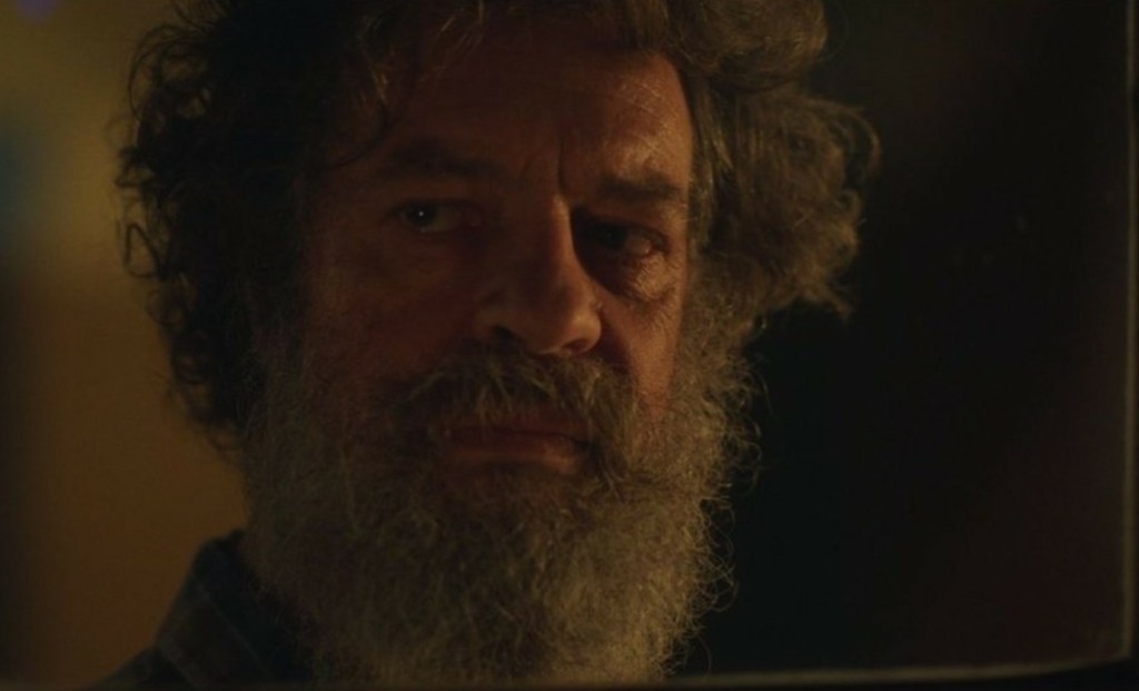 Maestro – Αποκαλύφθηκε το παρελθόν του Χαράλαμπου και το Twitter ψάχνει το δολοφόνο του