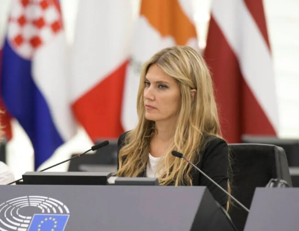 Καθαιρέθηκε από την αντιπροεδρία του Ευρωκοινοβουλίου η Εύα Καϊλή – Ομόφωνη η απόφαση