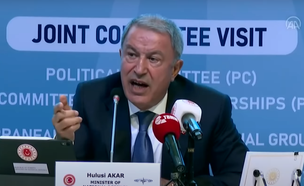 Νέα επίθεση του Ακάρ – “Η Ελλάδα κάθε μέρα προσθέτει νέες προκλήσεις”