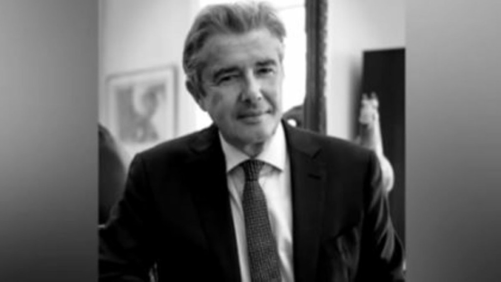 Ποιος είναι ο ελληνικής καταγωγής δικηγόρος της Εύας Καϊλή – Ο πατέρας του είχε κρατηθεί στην ίδια φυλακή με την ευρωβουλευτή (vid)