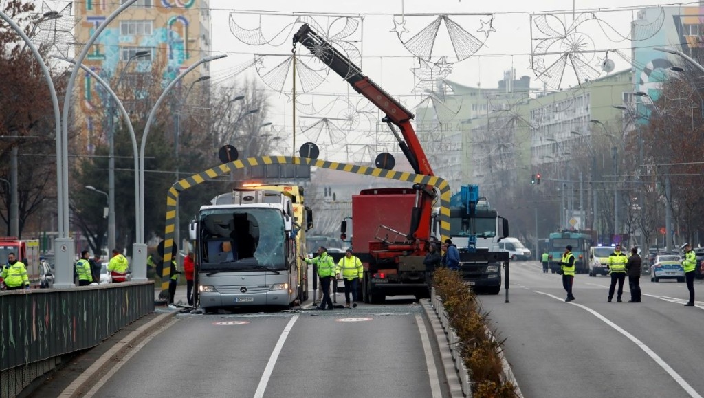 Αυτός είναι ο 53χρονος που σκοτώθηκε στο δυστύχημα με το λεωφορείο στο Βουκουρέστι – Το τραγικό παιχνίδι της μοίρας (pic&vid)