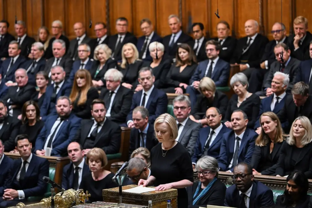 Όργια και άφθονο αλκοόλ για τους βουλευτές της Βρετανίας – Δημοσίευμα “φωτιά” του Politico