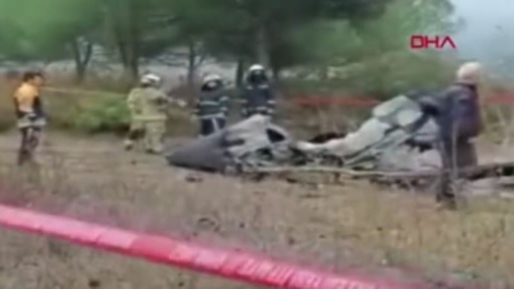 Τραγωδία στην Τουρκία – Συνετρίβη μονοκινητήριο αεροσκάφος στην Προύσα – Δύο νεκροί (pics&vid)