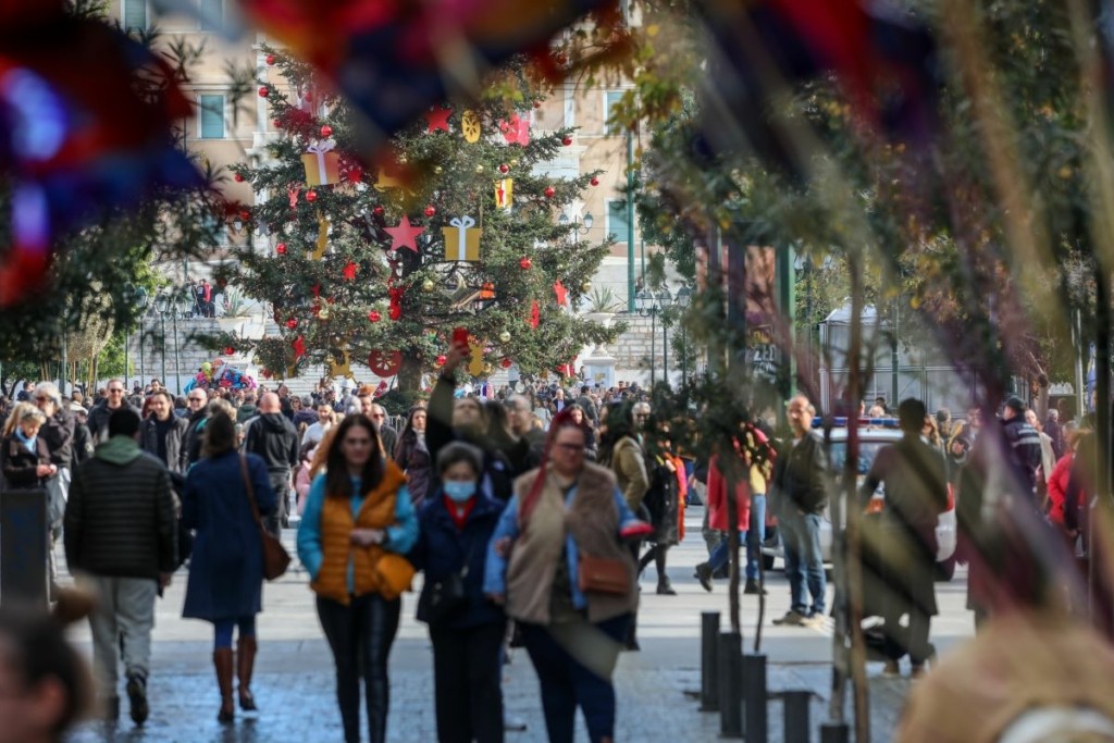 Εορταστικό ωράριο: Πώς θα λειτουργήσουν τα καταστήματα το Σάββατο 30/12 και τις επόμενες μέρες