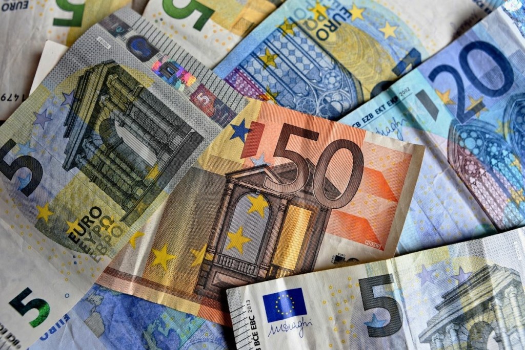 Πόσο θα αυξηθεί η σύνταξη σας το 2023 – Δείτε αναλυτικό πίνακα στο DEBATER