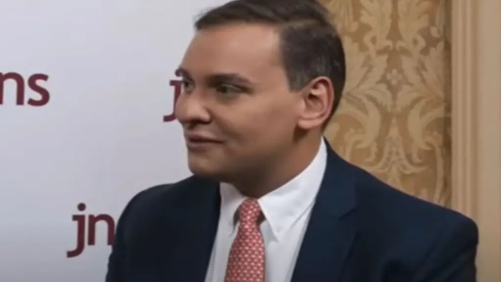 Βουλευτής των Ρεπουμπλικανών παραδέχτηκε ότι έγραψε ψεύτικο βιογραφικό – “Δεν είμαι εγκληματίας”