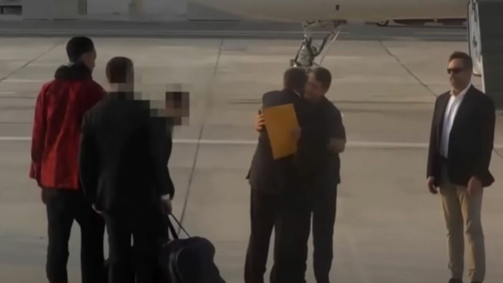 Μετά την Γκράινερ, ο Πούτιν αφήνει ανοιχτό το ενδεχόμενο και για νέες ανταλλαγές κρατουμένων (vids)