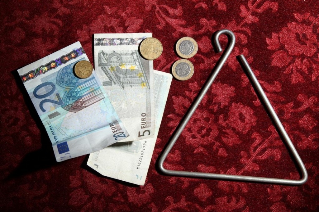 “Τα σπάργανα του Χριστού”, ο συμβολισμός στα γιαπράκια και άλλα έθιμα των Χριστουγέννων στην Ήπειρο