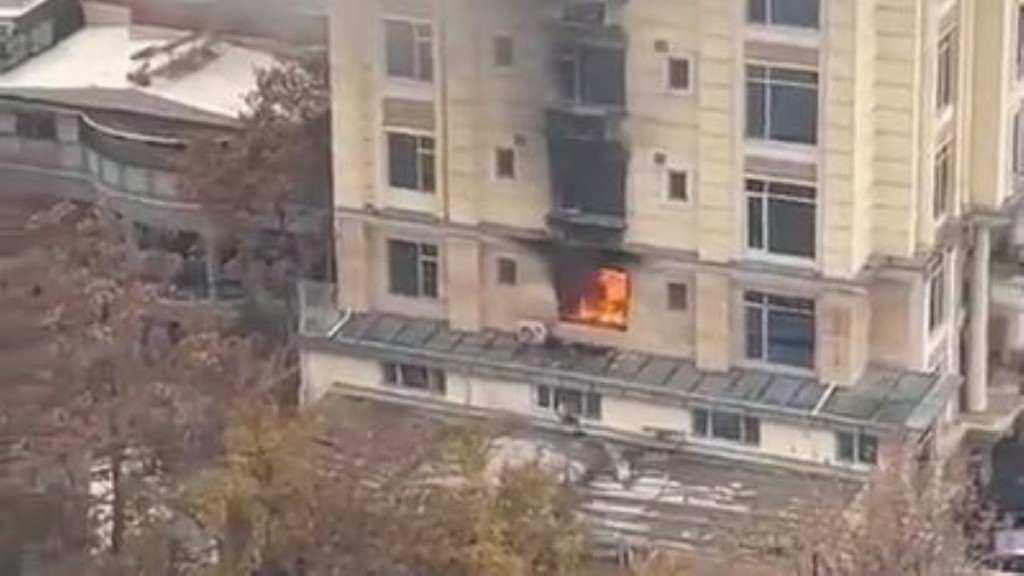 Ένοπλοι άνοιξαν πυρ σε ξενοδοχείο της Καμπούλ που διαμένουν Κινέζοι – Τρεις νεκροί (pics&vid)