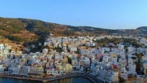 Θρίλερ στην Κάρπαθο: Αγνοείται από την Παρασκευή Βρετανός τουρίστας – Το αυτοκίνητό του βρέθηκε κλειδωμένο