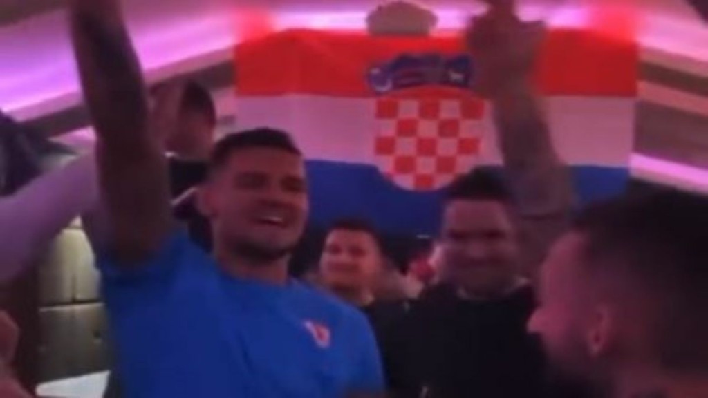 Σάλος με Κροάτες διεθνείς ποδοσφαιριστές – Πανηγυρίζουν με ναζιστικά τραγούδια και χαιρετισμούς (vids)