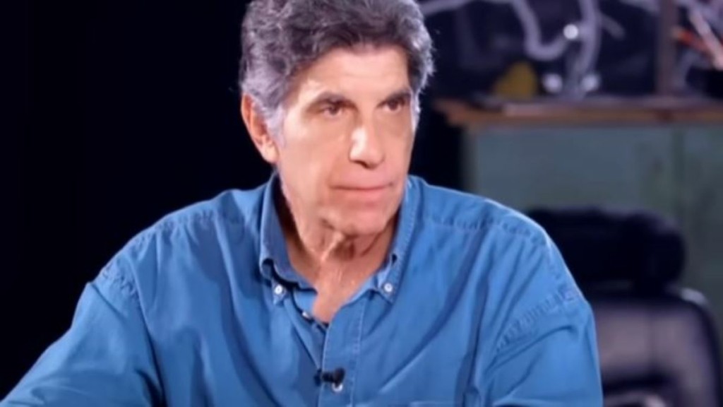 Γιάννης Μπέζος – Ο άγνωστος γάμος, η καριέρα και η ενασχόληση με την πολιτική