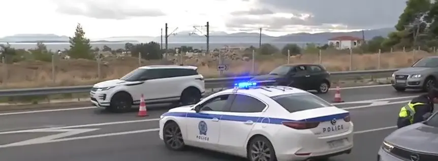 Αποκαθίστανται τα προβλήματα στην Αθηνών – Κορίνθου – Δόθηκαν στην κυκλοφορία η δεξιά λωρίδα και η ΛΕΑ