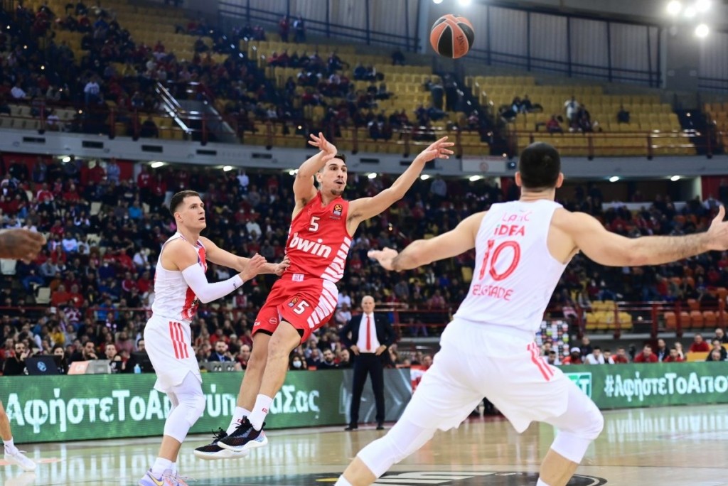 Νέα “γκέλα” για τον Ολυμπιακό στη Euroleague – Έχασε εντός και από τον Ερυθρό Αστέρα μετά το σοκ στη Γαλλία (pics)