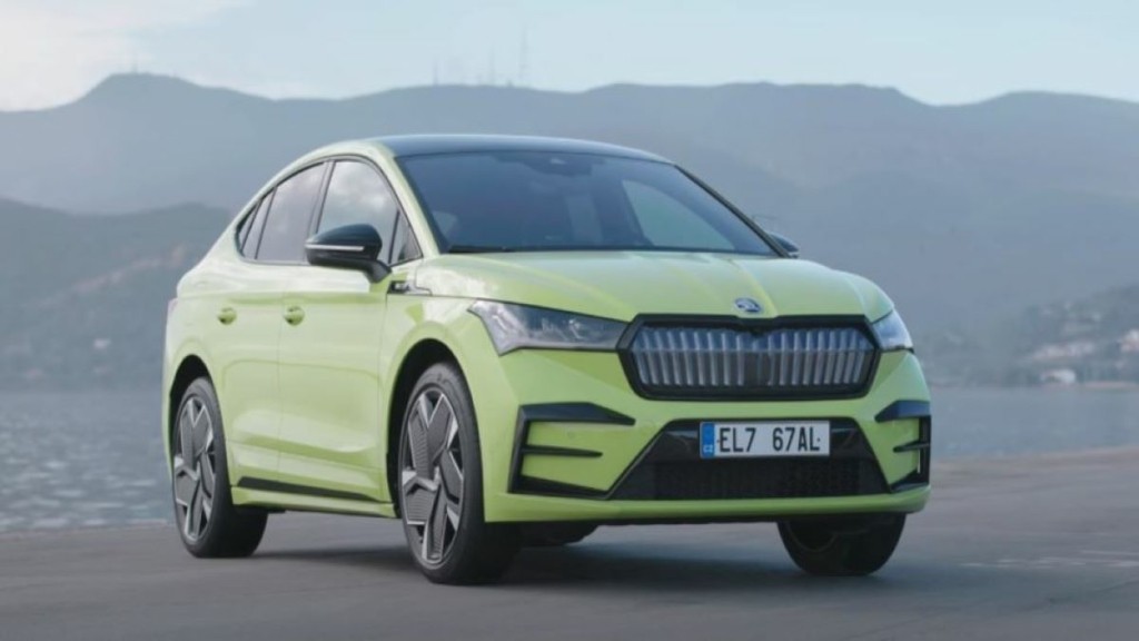 Η Skoda παρουσίασε το υπερσύγχρονο ENYAQ RS iV – Τρία νέα ηλεκτρικά μοντέλα μέχρι το 2026