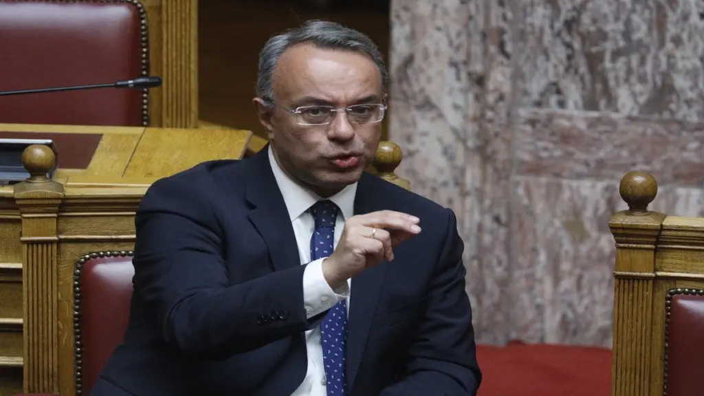 “Θα συνεχίσουμε να έχουμε αυξήσεις στα προϊόντα” – Το μήνυμα Σταϊκούρα