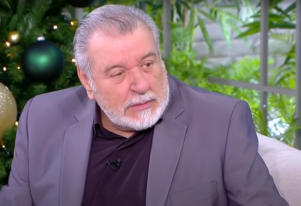 Τάσος Χαλκιάς – Το βιογραφικό, η ηλικία, η ηθοποιός σύζυγός του και τα παιδιά τους (pics)