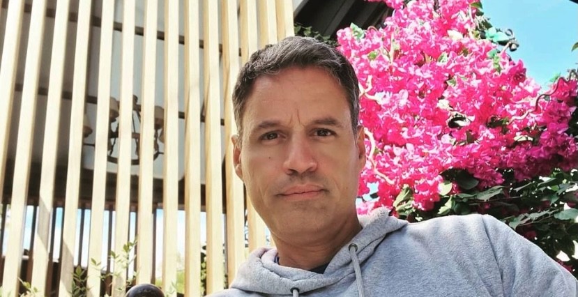 Γρηγόρης Πετράκος – Το βιογραφικό η ηλικία και ο γάμος και τα παιδιά με την Θεοφανία Παπαθωμά