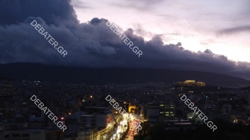 Εκπληκτικές εικόνες μετά το πέρασμα της κακοκαιρίας “Άριελ” πάνω από την Αττική (pics&vid)