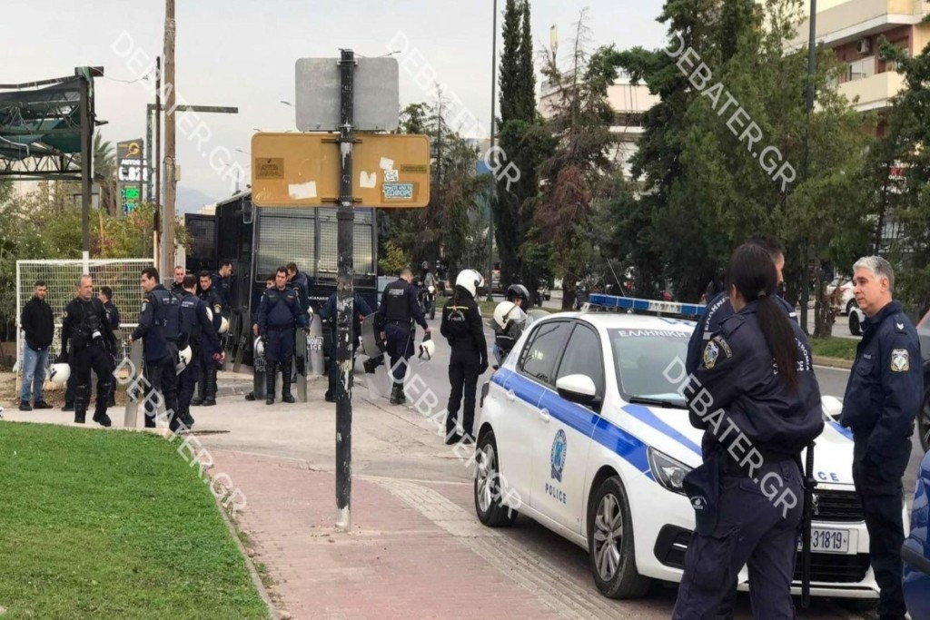 Ισχυρή αστυνομική δύναμη στον καταυλισμό Ρομά στο Νομισματοκοπείο – Σε επιφυλακή η ΕΛ.ΑΣ