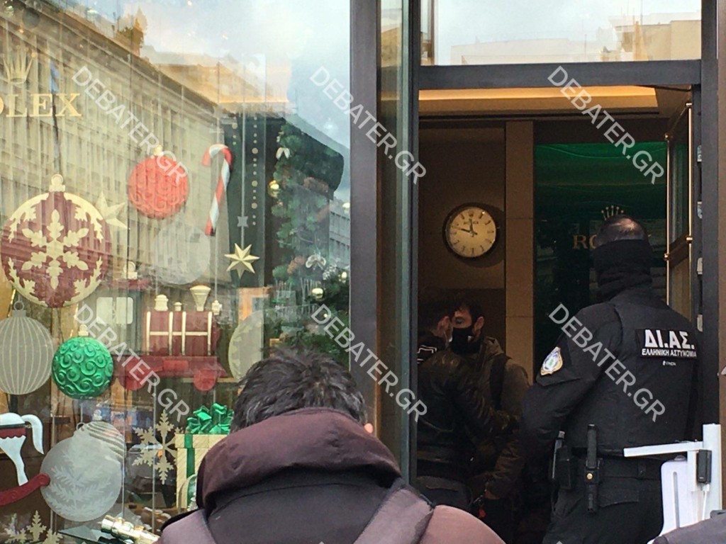 Η “χρυσή” ληστεία στη Rolex – Το χρονικό και η λεία εκατομμυρίων που δεν εμπορεύεται (vids)